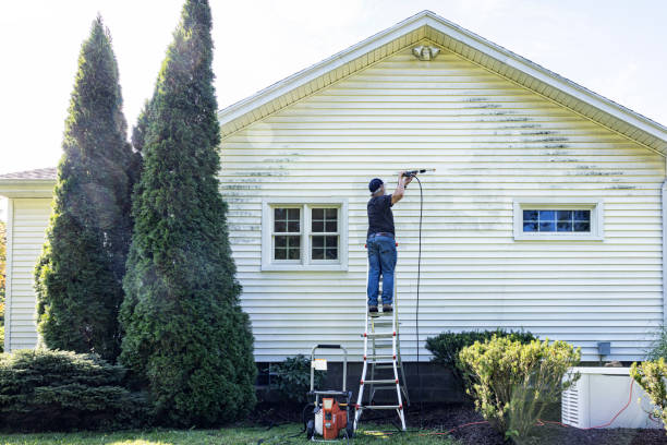 Fence Pressure Washing in Columbia, MS